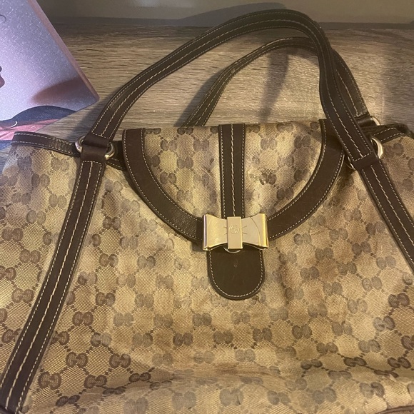 Gucci Brown Tote - DAMAGED COATING! - Picture 2 of 9